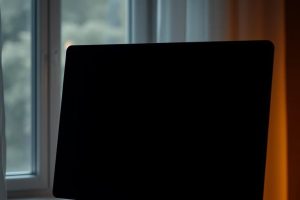 🖥️【Windows】真っ黒でカーソルだけ表示！原因と対処法